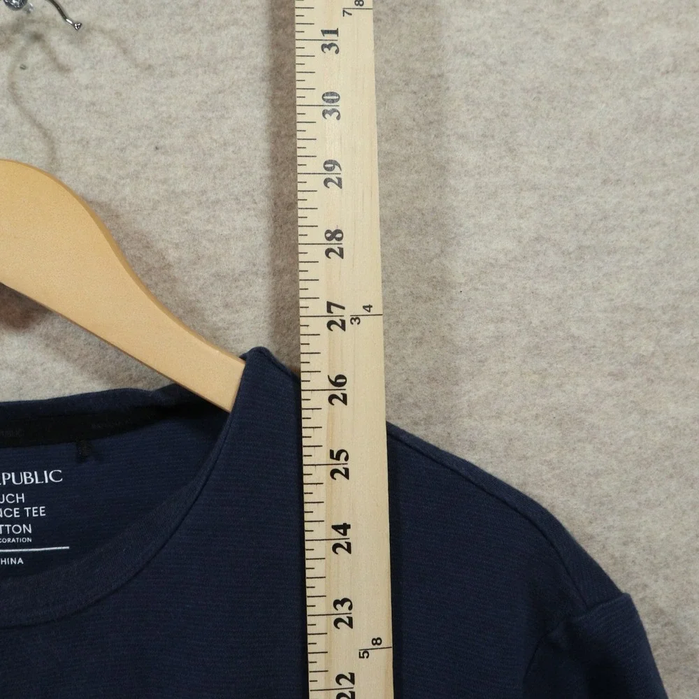 Banana Republic Luxe Touch Performance Tee XL Navy Blue Modern Soft Cotton